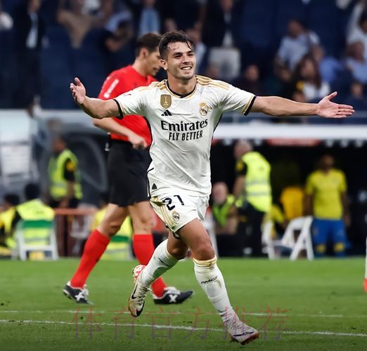 迪亚斯:皇马队内竞争激烈 我想尽我所能成为首发